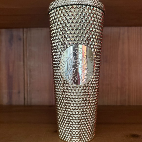 Starbucks 2021 Metallic Champagne Gold Studded Venti Cold Cup Tumbler 24oz Bling - Picture 2 of 5